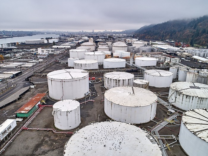 Chevron and other fossil fuel companies operate fuel tanks along the Willamette River that are vulnerable to spilling during a disaster.